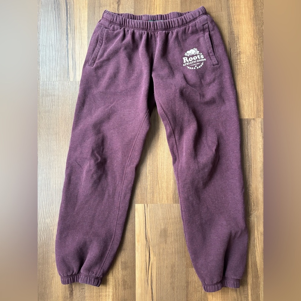 Roots 🇨🇦 Canada purple sweatpants womens